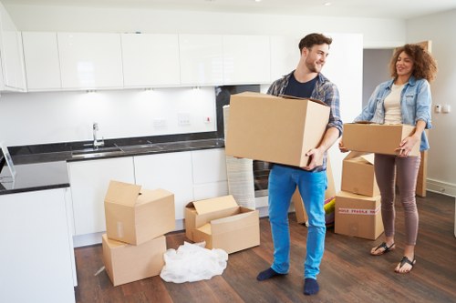 Local moving support for flats and homes in Swisscottage